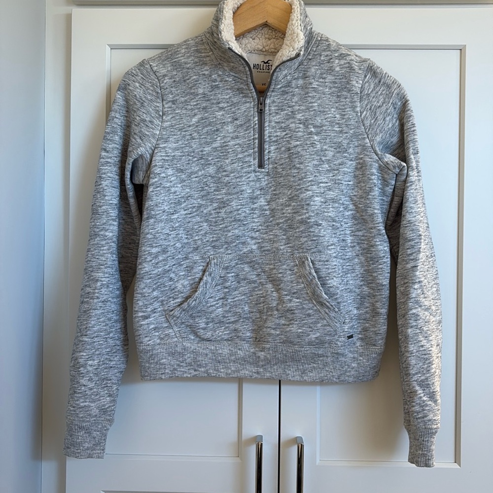 Cozy! Hollister fleece quarter zip Sweatshirt